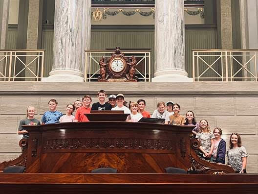 On Tuesday, October 3rd, Liberal 6th grade came to the capitol. They were able to tour the capitol, Secretary of State’s office and the Missouri State Penitentiary. It is always great having our school kids come up to visit and learn about history.
